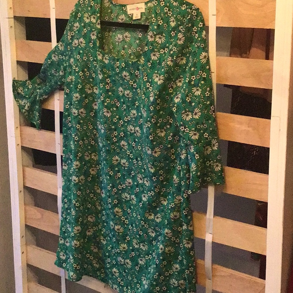 Wear for spring mid dress. Wear with tights❤️
